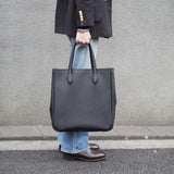 VERTICALE 縦型トートバッグ トリヨン・モーリス ブラック