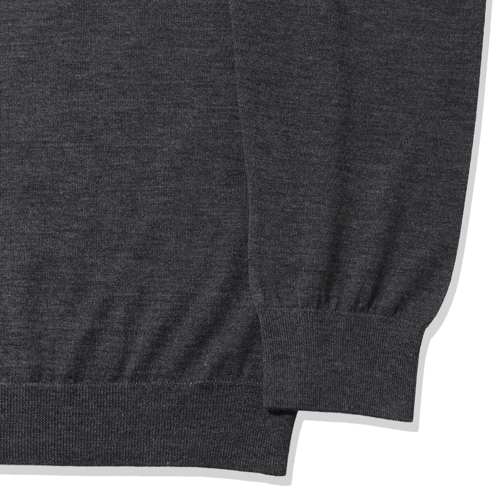 THE SOLE（ザソール） 30ゲージ アラシャンカシミヤ モックネック