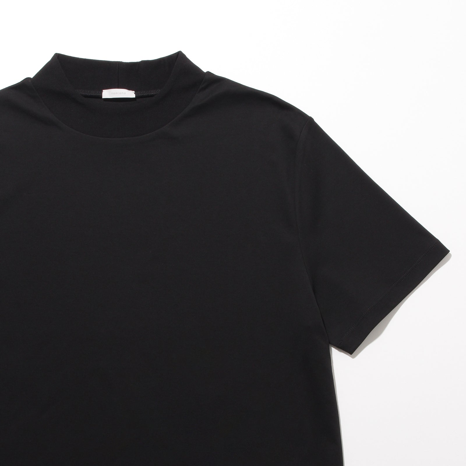 nomiamo（ノミアモ）WDFスーピマコットン モックネックTシャツ