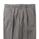 ARECHI カシミヤストレッチ 1プリーツテーパードパンツ グレー