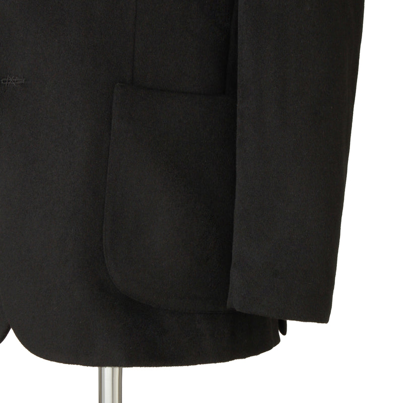 【12/9（火）13:00 販売開始予定】グアナコカシミヤ ブラックジャケット