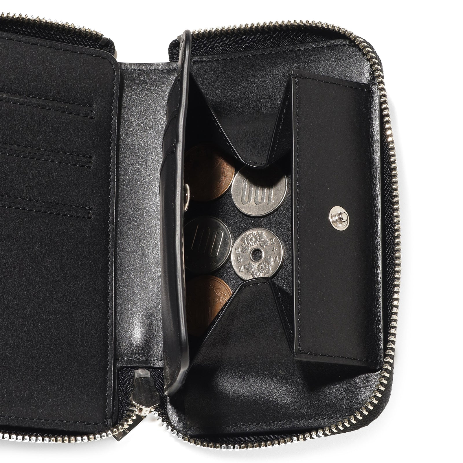 THE SOLE（ザソール）クロコダイル ミッドジップウォレット ブラック