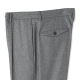 ARECHI ウールカシミヤナイロンストレッチ 1プリーツテーパードパンツ グレー