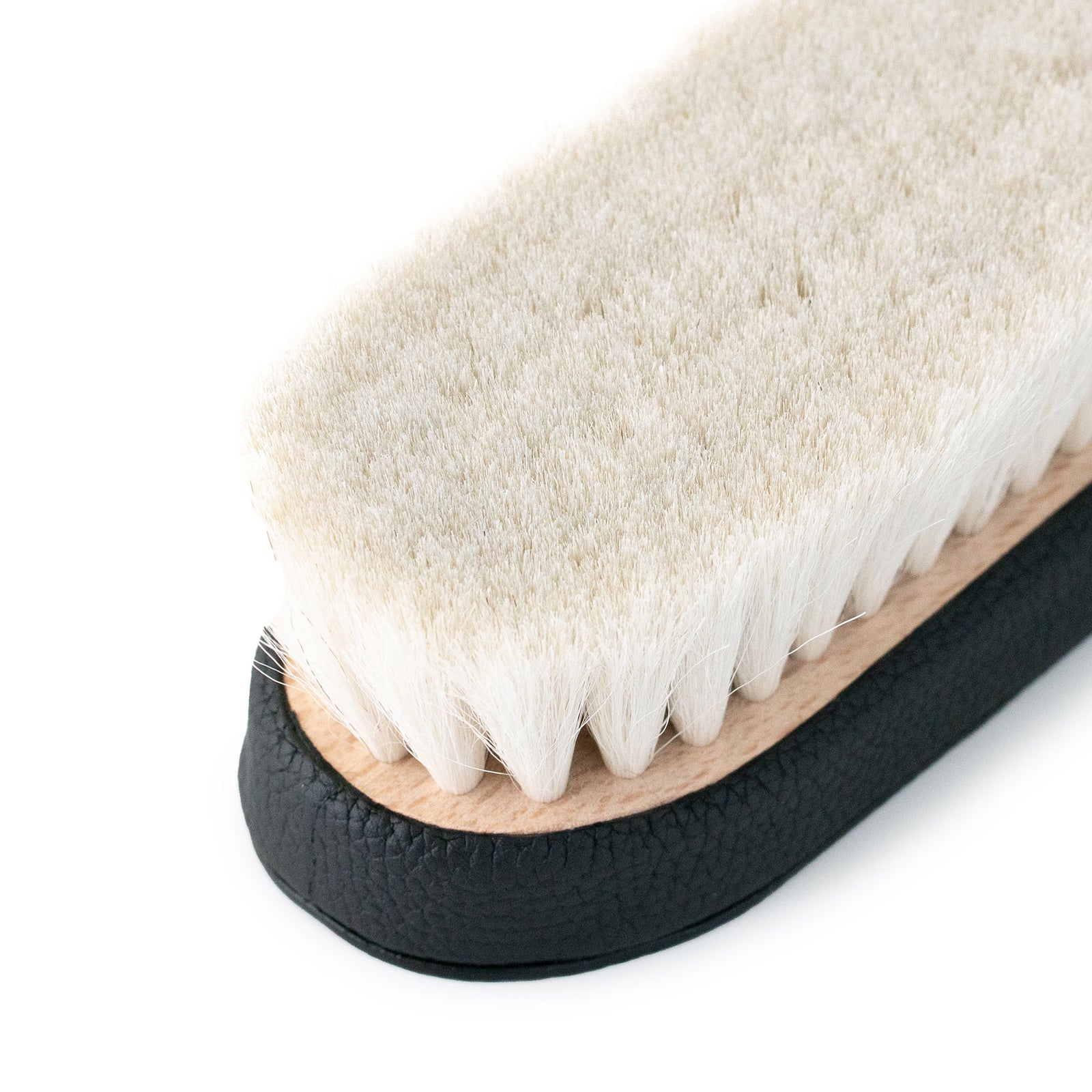 ザソール THE SOLE 洋服ブラシ 山羊毛 トリヨン・モーリス THE SOLE（ザソール）山羊毛 トリヨン・モーリス 洋服ブラシ ブラック