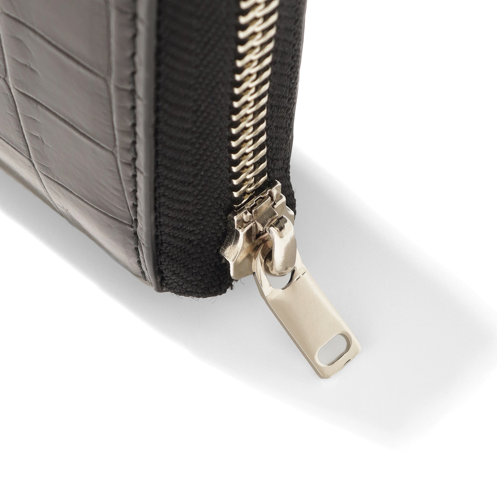 THE SOLE（ザソール）クロコダイル ミッドジップウォレット ブラック