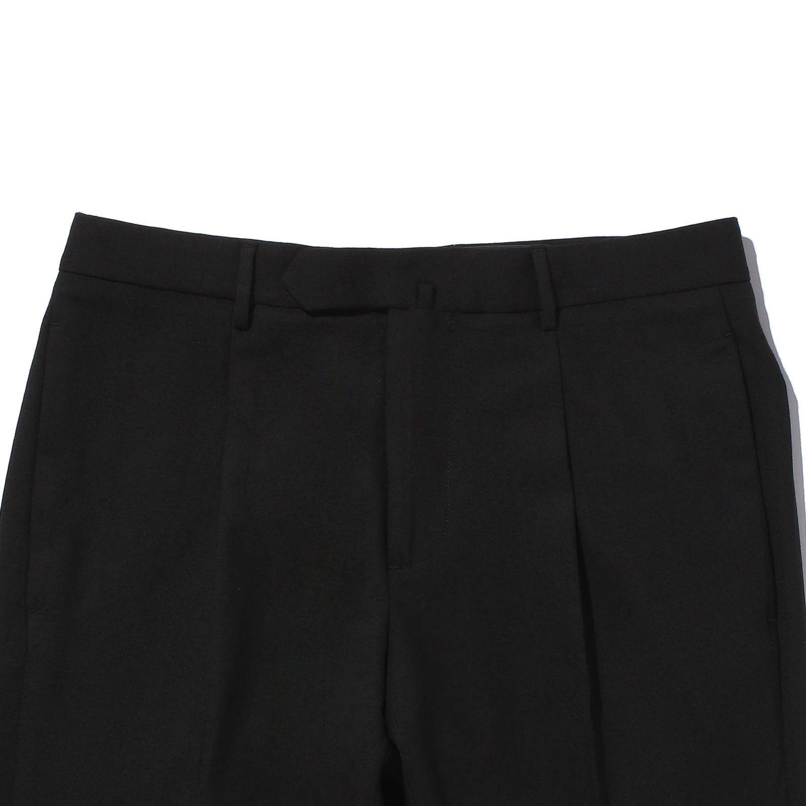 SANTANIELLO（サンタニエッロ）ARECHI 1プリーツテーパード