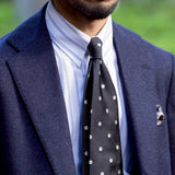 「福島ティアモ雄介氏 完全監修」ポルカドット シルクタイ チャコールグレー