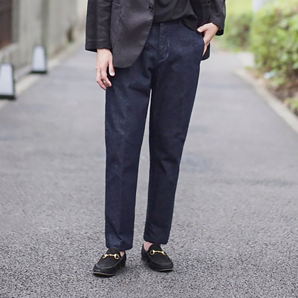 ROBUSTOインディゴデニムスラックス